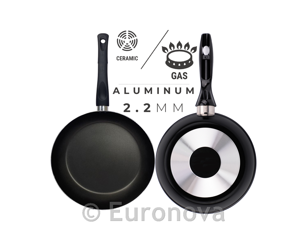 Aluminijasta ponev / 28cm / 2,2mm / Non-Stick
