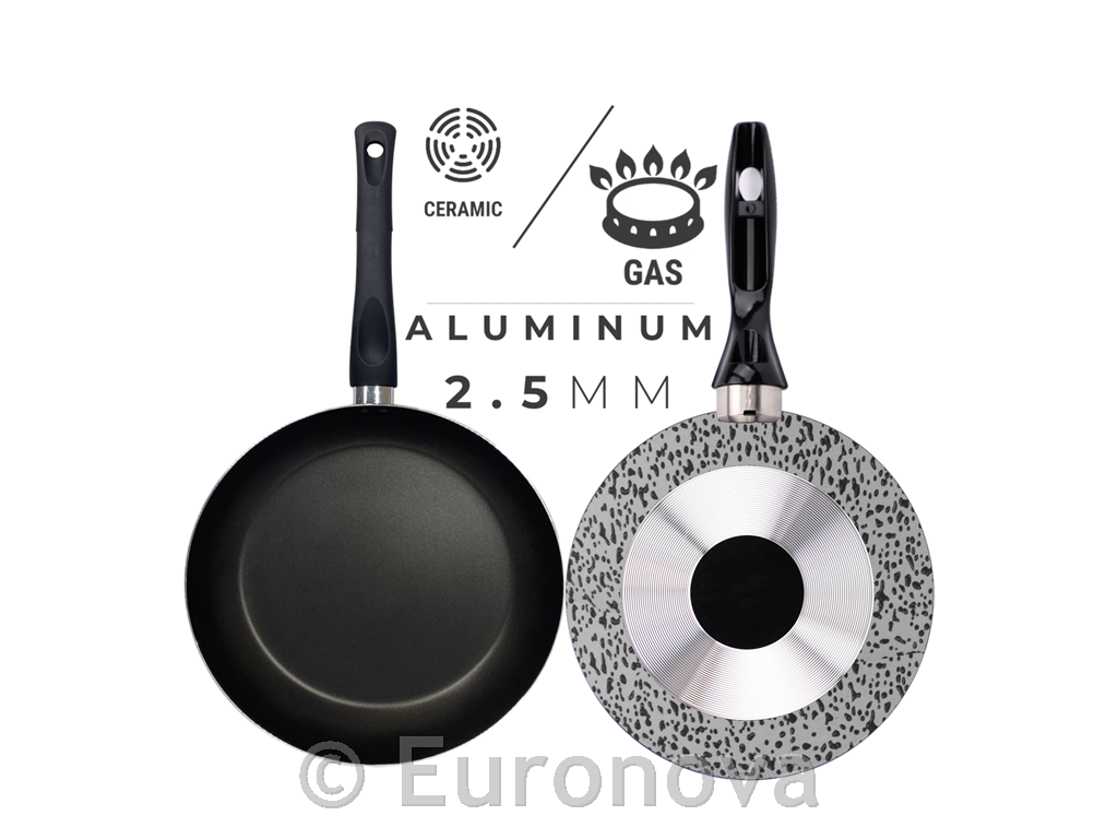 Aluminijasta ponev / 24cm / 2,5mm / Non-Stick